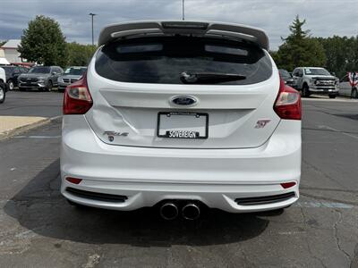 2014 Ford Focus ST - Photo 6 - Flushing, MI 48433