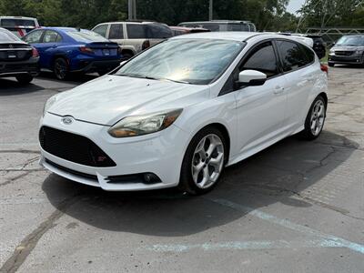 2014 Ford Focus ST - Photo 3 - Flushing, MI 48433