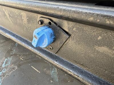 2016 Ford F-550 Super Duty 200 " XL 4X4 6.7 Powerstroke - Photo 18 - Flushing, MI 48433