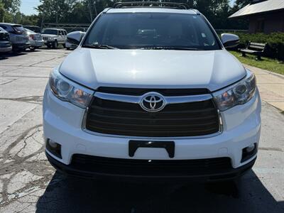 2015 Toyota Highlander Limited AWD - Photo 2 - Flushing, MI 48433