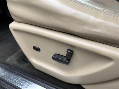 2006 Chevrolet Trailblazer LT 4WD  5.3L V8 - Photo 19 - Flushing, MI 48433