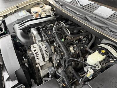 2006 Chevrolet Trailblazer LT 4WD  5.3L V8 - Photo 33 - Flushing, MI 48433