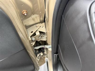 2006 Chevrolet Trailblazer LT 4WD  5.3L V8 - Photo 29 - Flushing, MI 48433