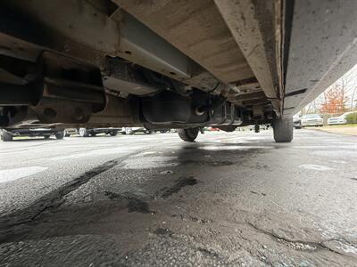 2017 Ford Transit 150 Medium Roof Cargo - Photo 34 - Flushing, MI 48433