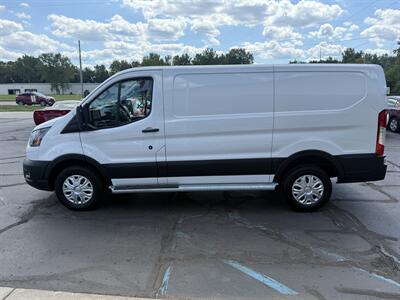 2024 Ford Transit 250 130WB  Low Roof Cargo - Photo 4 - Flushing, MI 48433