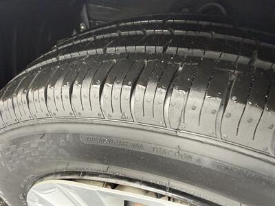 2012 Toyota Camry L   - Photo 9 - Flushing, MI 48433