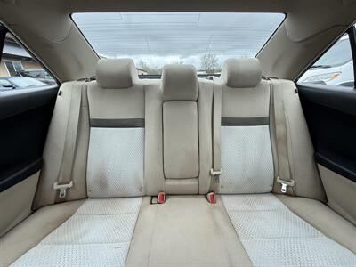 2012 Toyota Camry L   - Photo 11 - Flushing, MI 48433