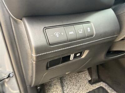 2021 Hyundai SANTA FE Ultimate Calligraphy AWD - Photo 19 - Flushing, MI 48433