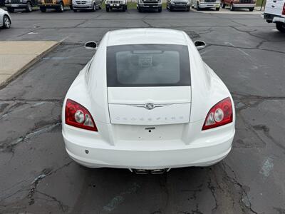 2006 Chrysler Crossfire Limited  6-Speed Manual - Photo 5 - Flushing, MI 48433