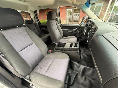 2011 Chevrolet Silverado 1500 LT Crew Cab  4X4 - Photo 29 - Flushing, MI 48433