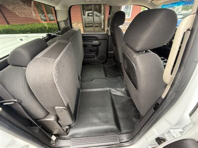 2011 Chevrolet Silverado 1500 LT Crew Cab  4X4 - Photo 26 - Flushing, MI 48433