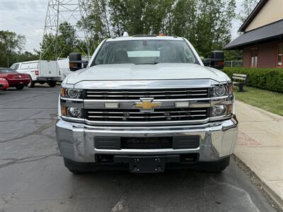 2015 Chevrolet Silverado 2500 HD 4WD  Service Body - Photo 12 - Flushing, MI 48433