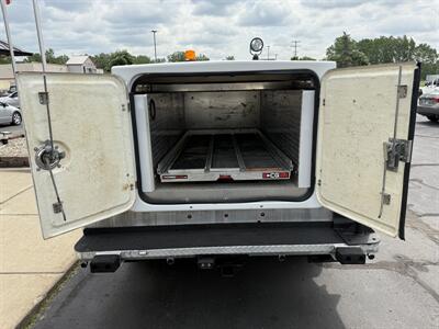 2015 Chevrolet Silverado 2500 HD 4WD  Service Body - Photo 26 - Flushing, MI 48433