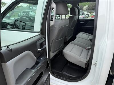 2015 Chevrolet Silverado 2500 HD 4WD  Service Body - Photo 18 - Flushing, MI 48433