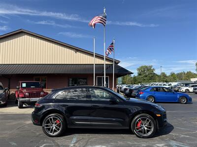 2024 Porsche Macan S - Photo 4 - Flushing, MI 48433
