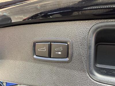 2024 Porsche Macan S - Photo 28 - Flushing, MI 48433