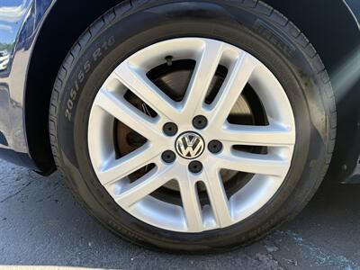 2014 Volkswagen Jetta SportWagen TDI   - Photo 8 - Flushing, MI 48433
