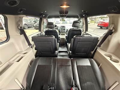 2019 Dodge Grand Caravan SXT   - Photo 24 - Flushing, MI 48433