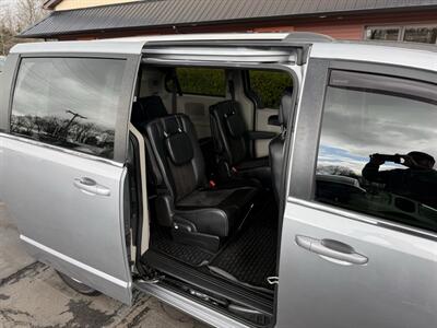 2019 Dodge Grand Caravan SXT   - Photo 26 - Flushing, MI 48433