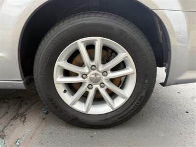 2019 Dodge Grand Caravan SXT   - Photo 10 - Flushing, MI 48433