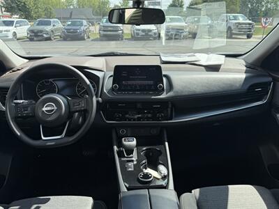2022 Nissan Rogue SV  AWD - Photo 20 - Flushing, MI 48433