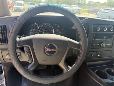 2015 GMC Savana 2500  Cargo Van - Photo 12 - Flushing, MI 48433