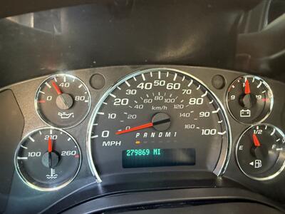 2015 GMC Savana 2500  Cargo Van - Photo 9 - Flushing, MI 48433