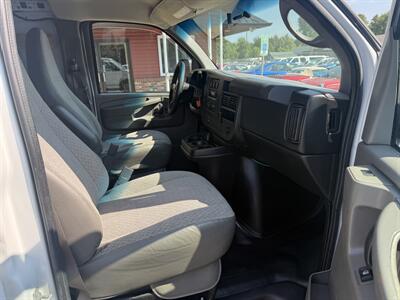2015 GMC Savana 2500  Cargo Van - Photo 22 - Flushing, MI 48433