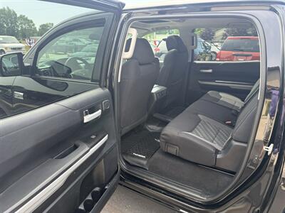 2019 Toyota Tundra SR5 4X4  TRD Off Road - Photo 14 - Flushing, MI 48433