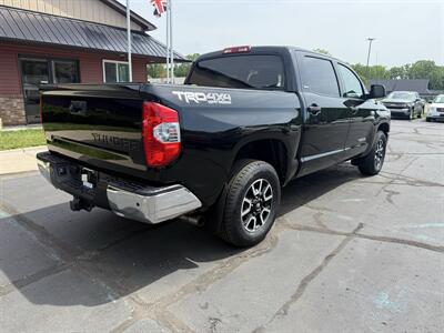 2019 Toyota Tundra SR5 4X4  TRD Off Road - Photo 5 - Flushing, MI 48433