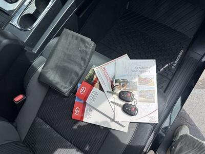 2019 Toyota Tundra SR5 4X4  TRD Off Road - Photo 38 - Flushing, MI 48433