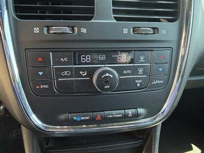 2016 Dodge Grand Caravan R/T - Photo 14 - Flushing, MI 48433
