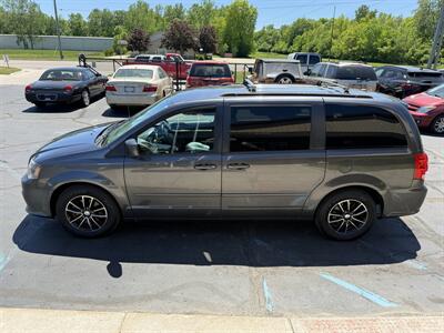 2016 Dodge Grand Caravan R/T - Photo 9 - Flushing, MI 48433