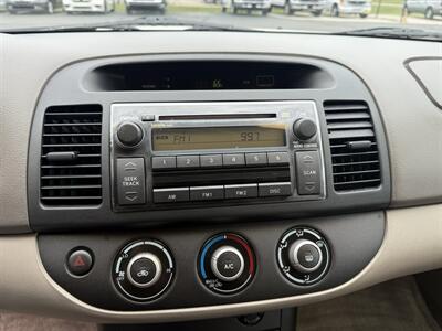 2006 Toyota Camry LE - Photo 15 - Flushing, MI 48433