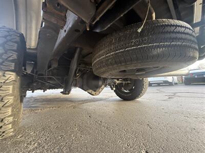 2004 Chevrolet Silverado 2500 HD LS 4dr Extended Cab 4X4 - Photo 47 - Flushing, MI 48433