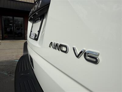 2004 Saturn Vue V6 AWD   - Photo 24 - Flushing, MI 48433