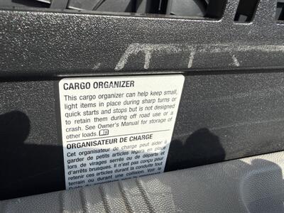 2004 Saturn Vue V6 AWD   - Photo 21 - Flushing, MI 48433