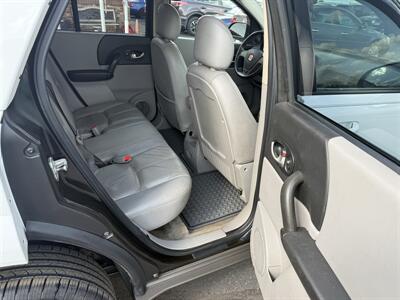 2004 Saturn Vue V6 AWD   - Photo 25 - Flushing, MI 48433