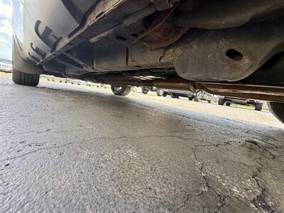 2004 Saturn Vue V6 AWD   - Photo 39 - Flushing, MI 48433