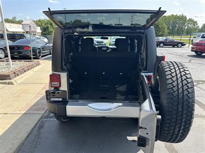 2015 Jeep Wrangler Unlimited Sahara  4X4 - Photo 20 - Flushing, MI 48433