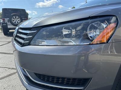 2014 Volkswagen Passat 1.8T S PZEV  Wolfsburg Edition - Photo 22 - Flushing, MI 48433