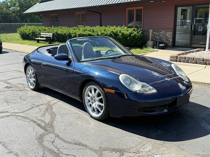 2000 Porsche 911 Carrera Cabriolet  6-Speed Manual - Photo 1 - Flushing, MI 48433