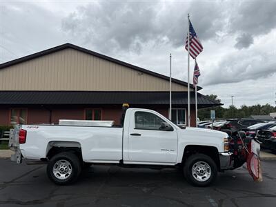 2017 Chevrolet Silverado 2500 HD 4WD  BOSS V Plow & Lift Gate - Photo 7 - Flushing, MI 48433