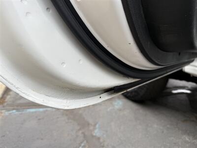 2017 Chevrolet Silverado 2500 HD 4WD  BOSS V Plow & Lift Gate - Photo 13 - Flushing, MI 48433