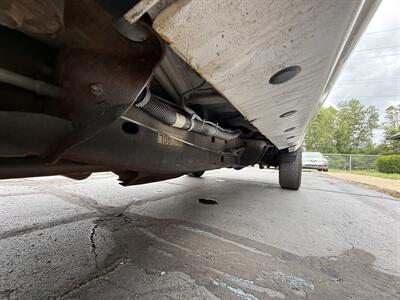 2017 Chevrolet Silverado 2500 HD 4WD  BOSS V Plow & Lift Gate - Photo 35 - Flushing, MI 48433