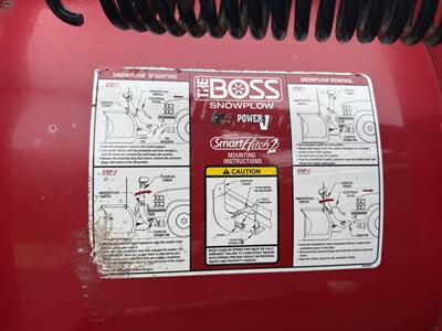 2017 Chevrolet Silverado 2500 HD 4WD  BOSS V Plow & Lift Gate - Photo 29 - Flushing, MI 48433