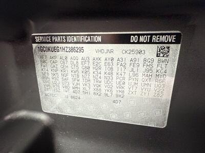 2017 Chevrolet Silverado 2500 HD 4WD  BOSS V Plow & Lift Gate - Photo 22 - Flushing, MI 48433