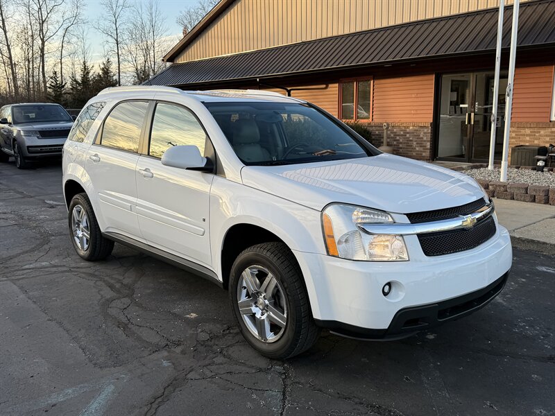 2009 Chevrolet Equinox LT  AWD - Photo 1 - Flushing, MI 48433