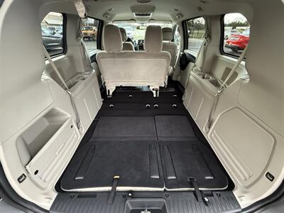 2017 Dodge Grand Caravan SE   - Photo 20 - Flushing, MI 48433