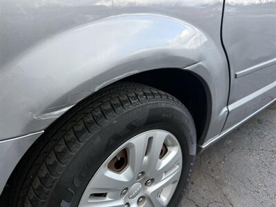 2017 Dodge Grand Caravan SE   - Photo 6 - Flushing, MI 48433